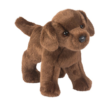 A brown lab plush.